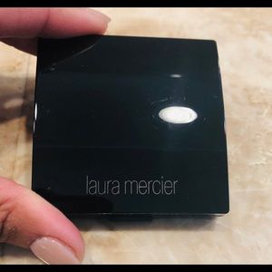 Translucent Pressed Setting Powder Laura Mercier